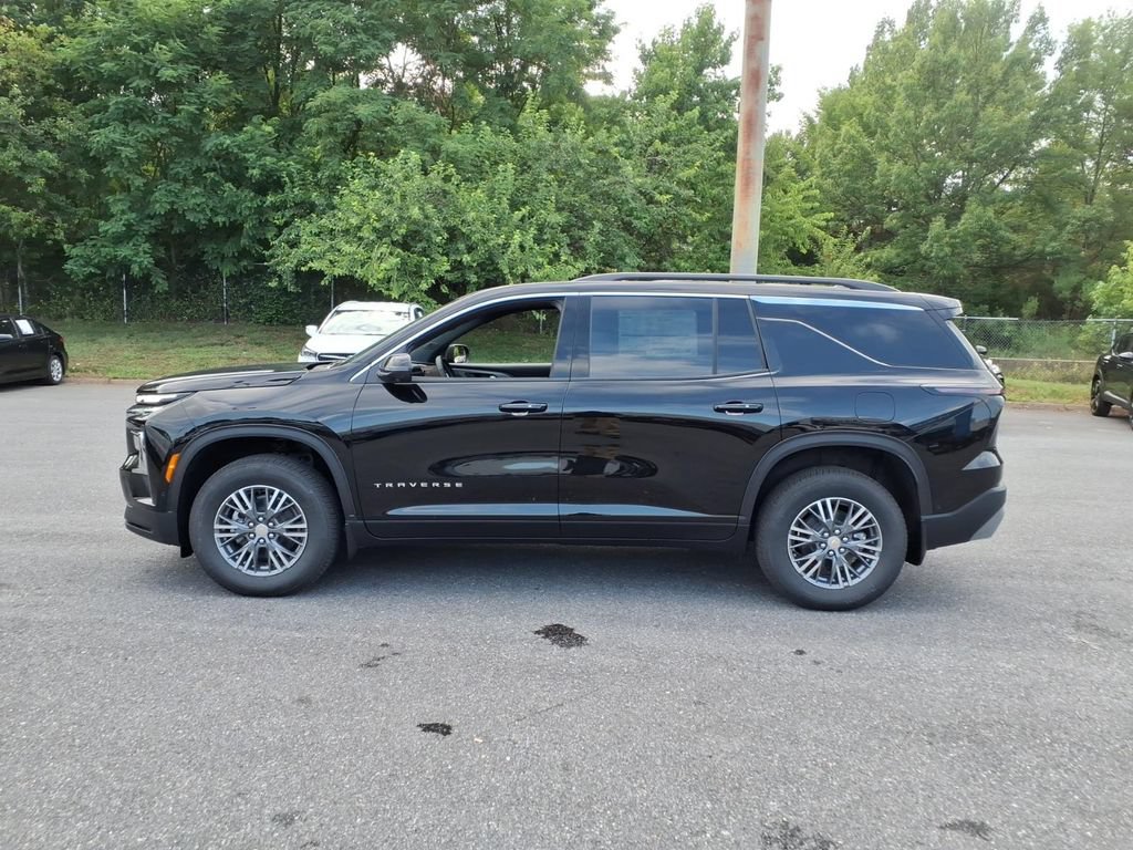 New 2026 Chevrolet Traverse LT w/ Enhanced Driving Package AWD/4WD image 6