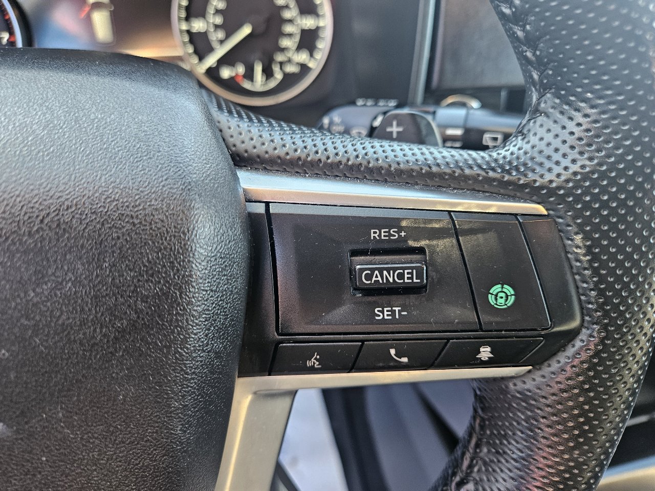 Used 2024 Mitsubishi Outlander AWD image 20