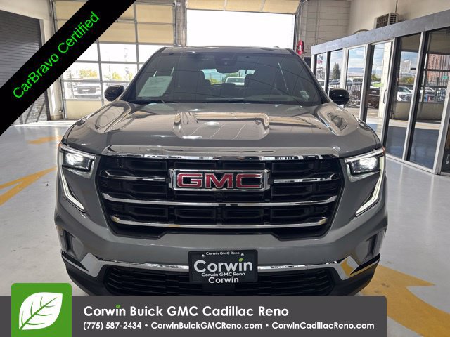 Certified 2026 GMC Acadia Elevation w/ Elevation Premium Package AWD/4WD image 9