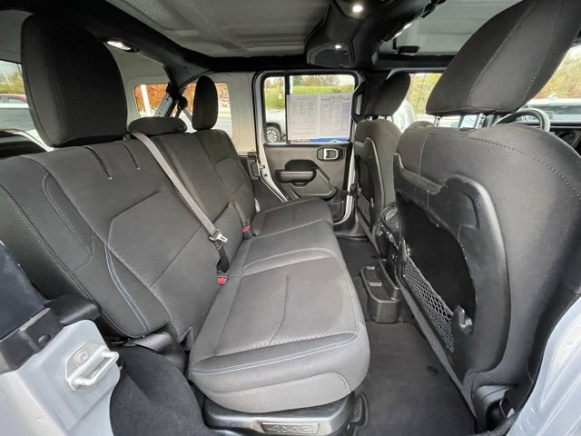 Used 2024 Jeep Wrangler Unlimited Rubicon 4xe image 37