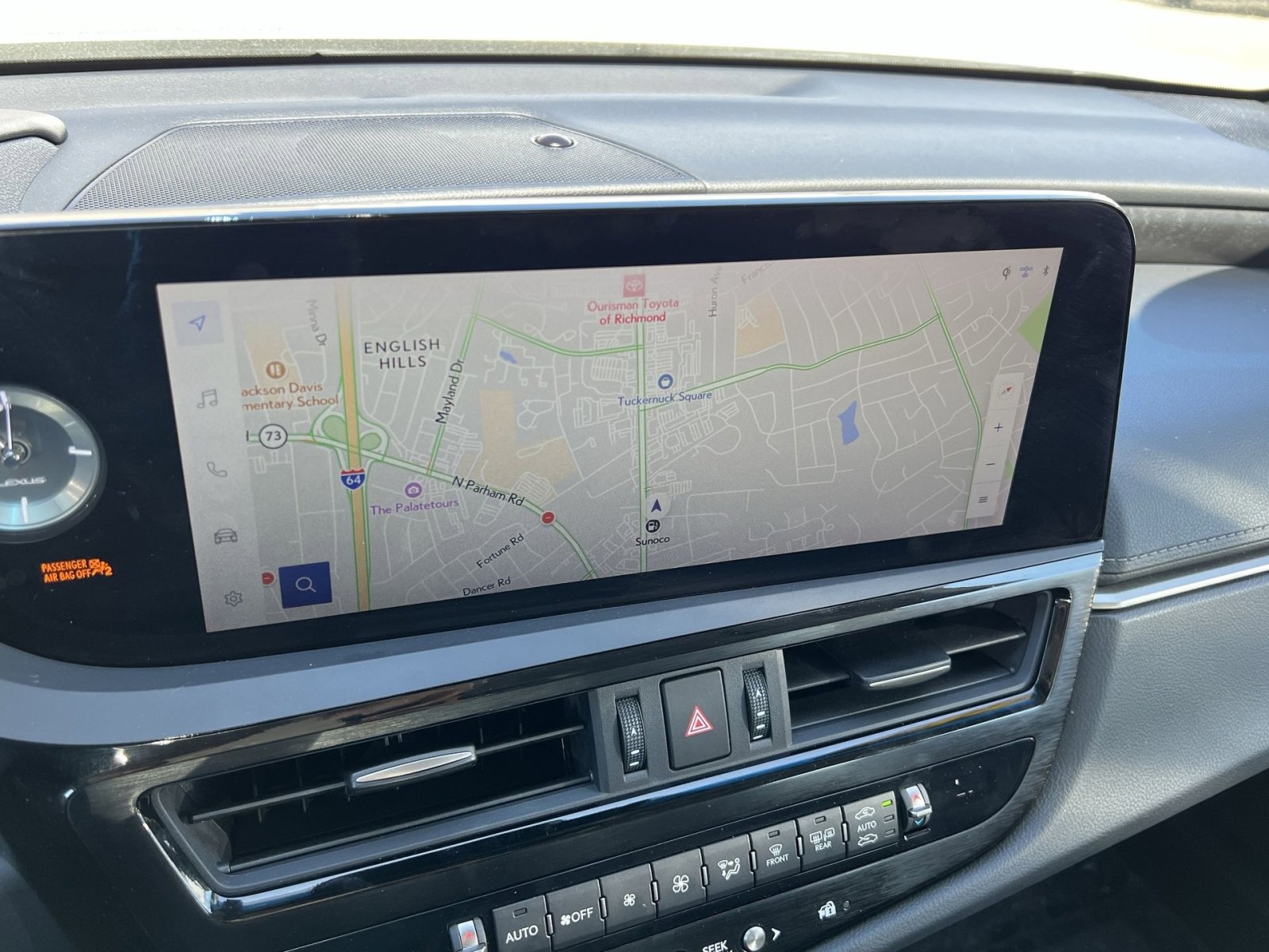 Used 2024 Lexus ES 350 w/ Premium Package image 21