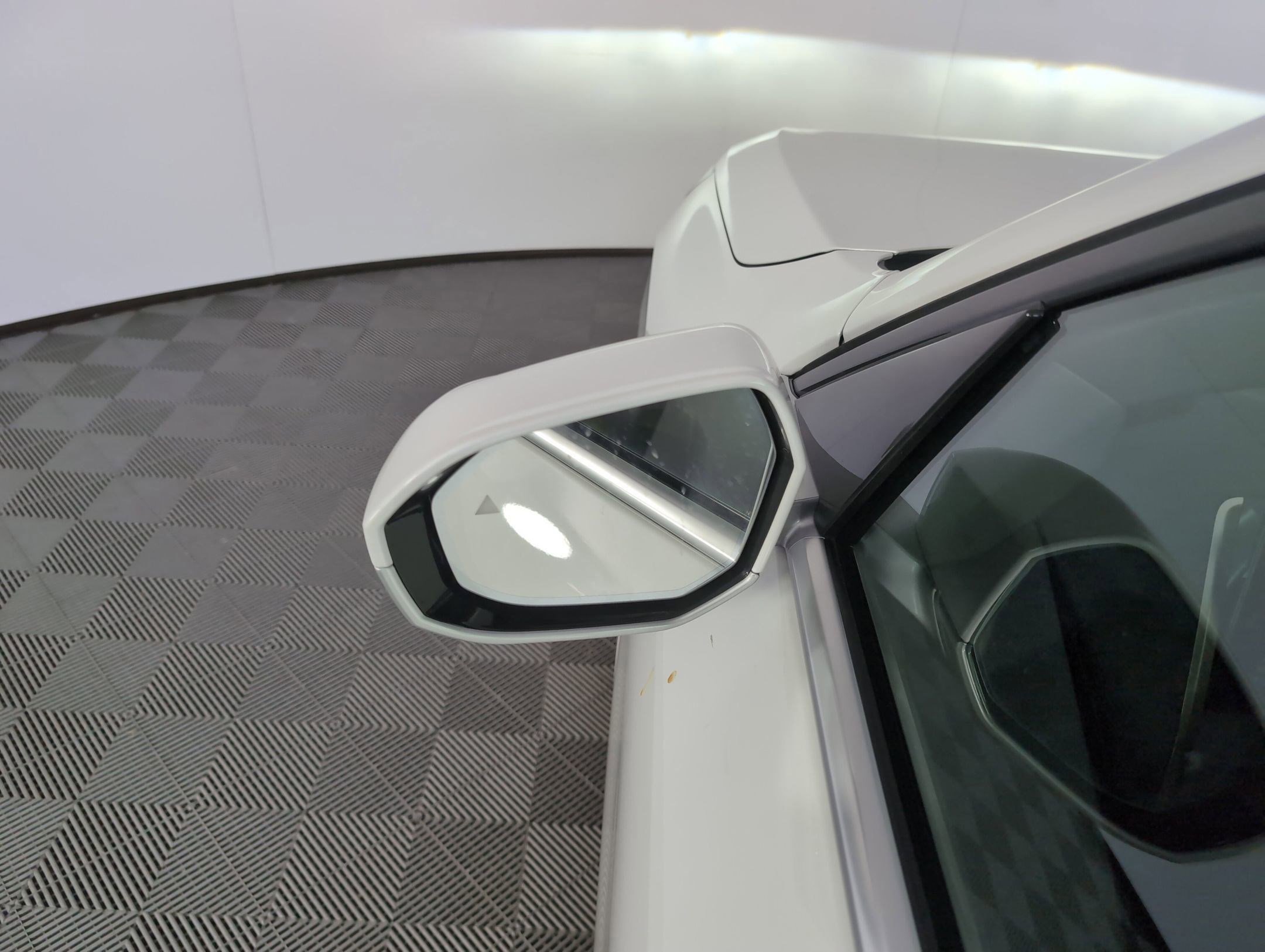 Used 2025 BMW X3 xDrive30i w/ Convenience Package image 20