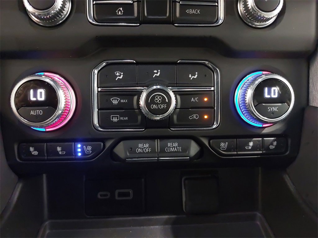 Used 2024 GMC Yukon SLT image 22