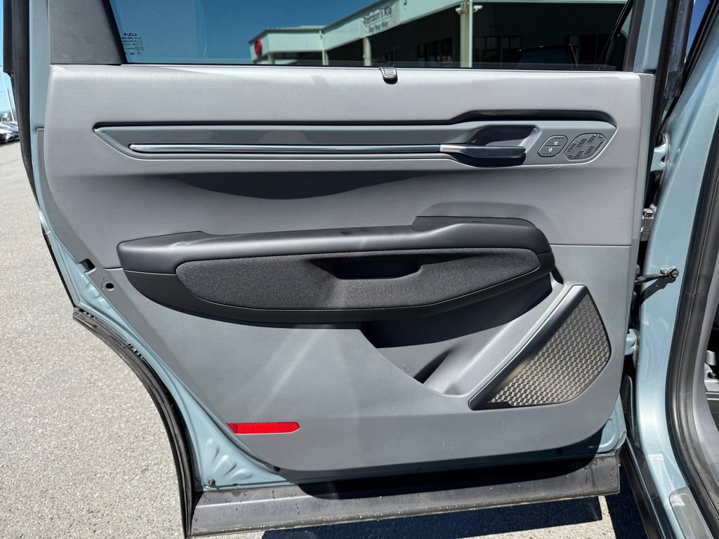 Certified 2024 Kia EV9 GT-Line AWD/4WD image 27