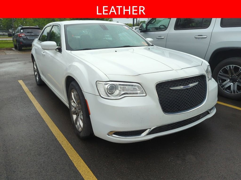 Used 2015 Chrysler 300 Limited AWD/4WD image 3