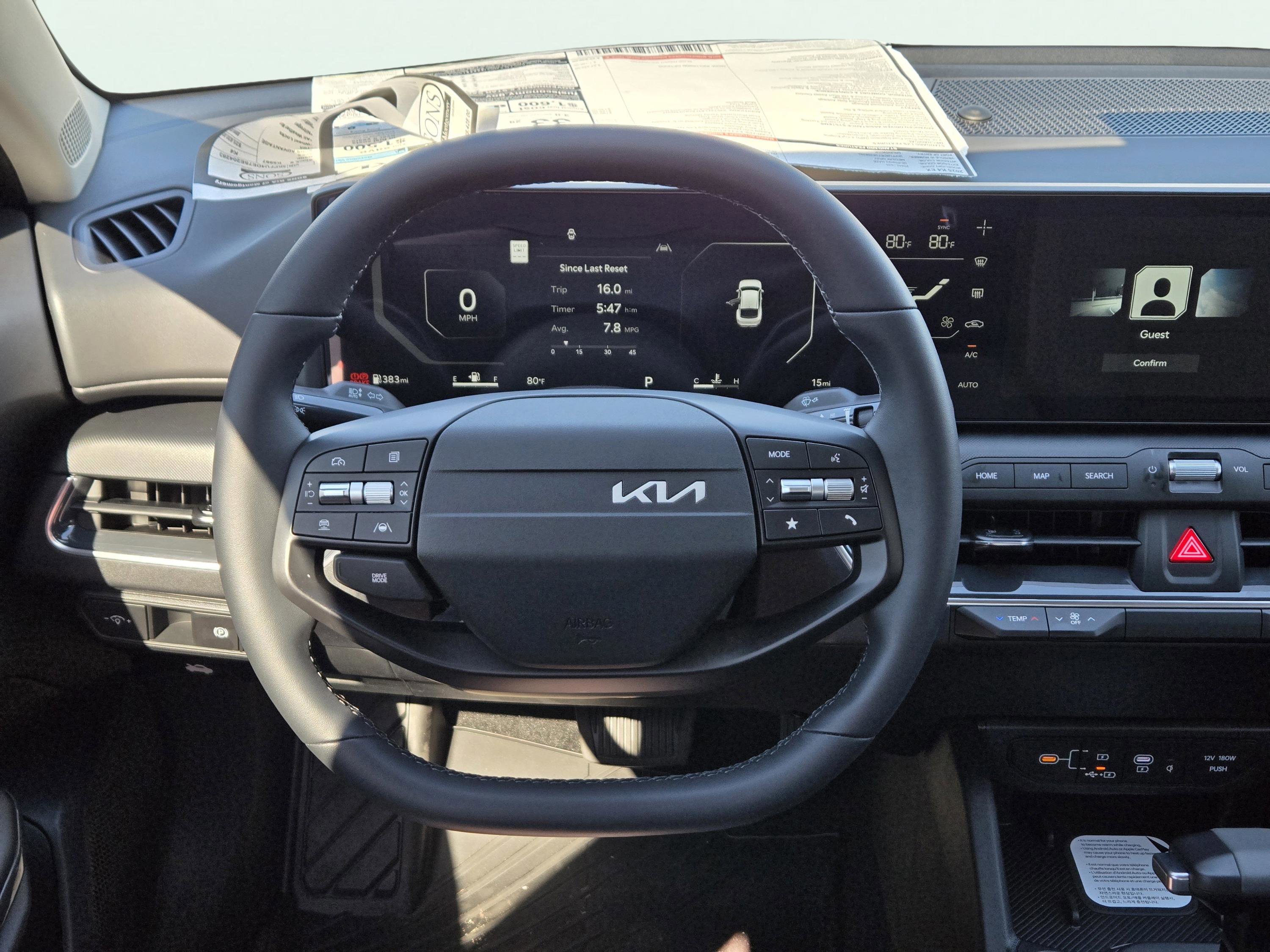 New 2025 Kia K4 EX image 19