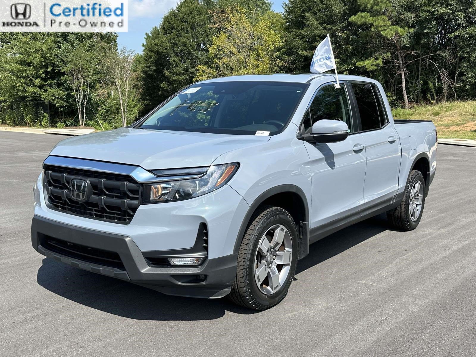 Certified 2024 Honda Ridgeline RTL image 3
