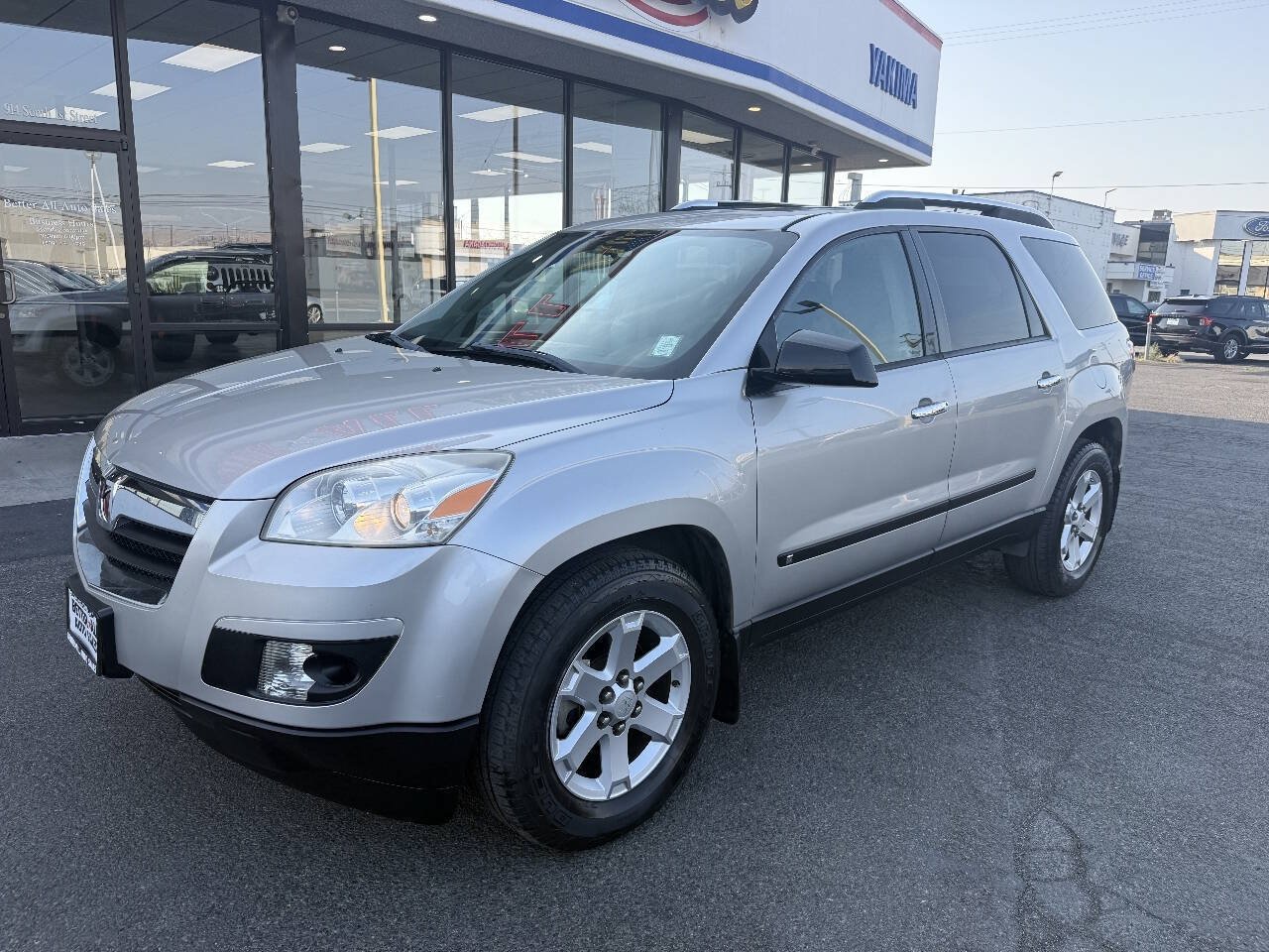 Used 2007 Saturn Outlook XE w/ Preferred Pkg