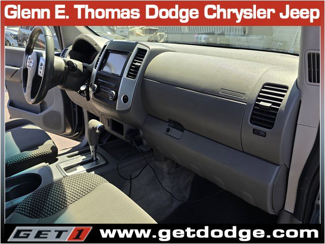 Used 2014 Nissan Frontier Desert Runner RWD image 33