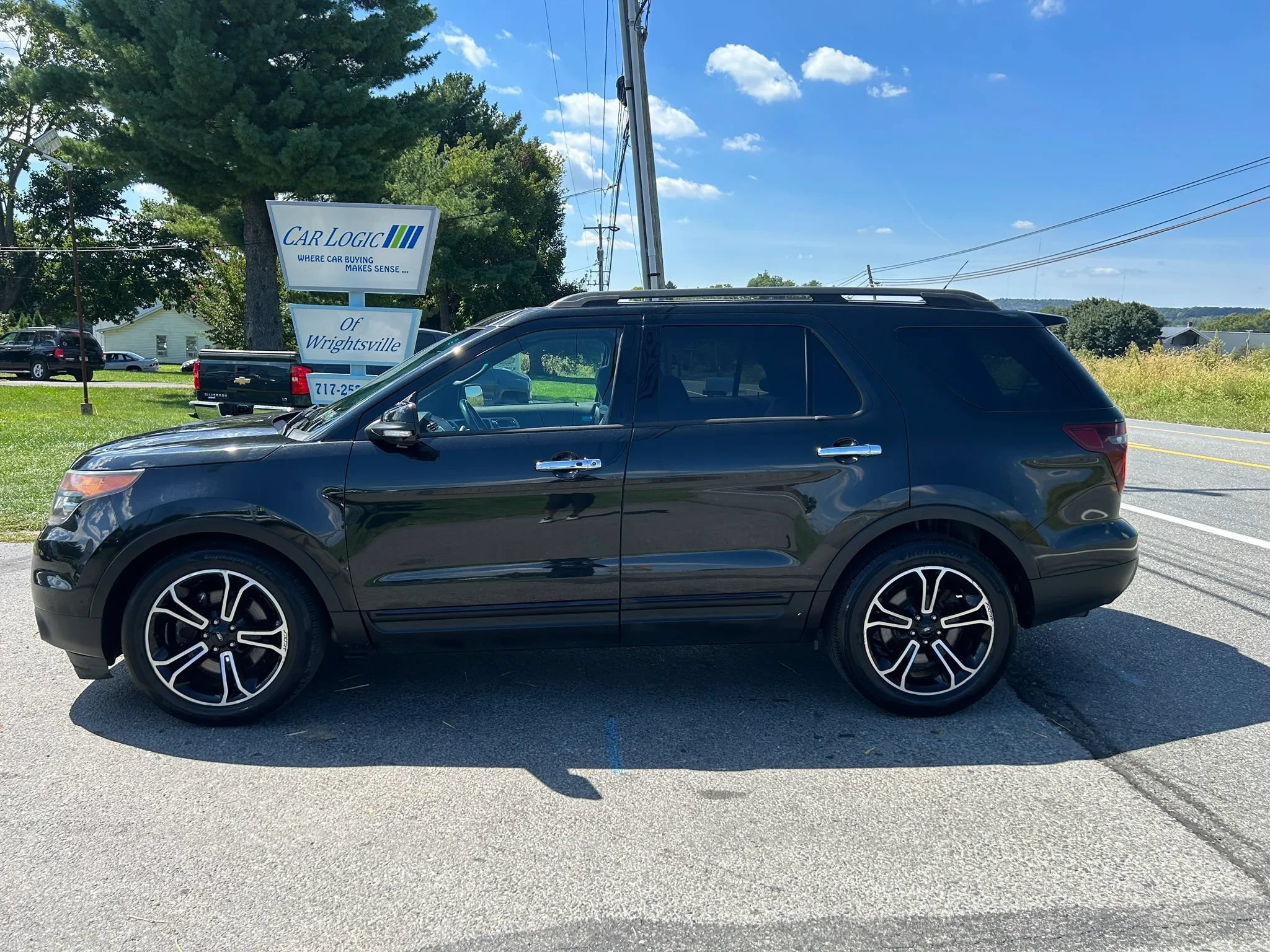 Used 2014 Ford Explorer Sport w/ Equipment Group 401A AWD/4WD image 6