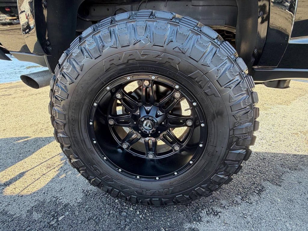 Certified 2022 RAM 2500 Limited w/ Night Edition AWD/4WD image 7