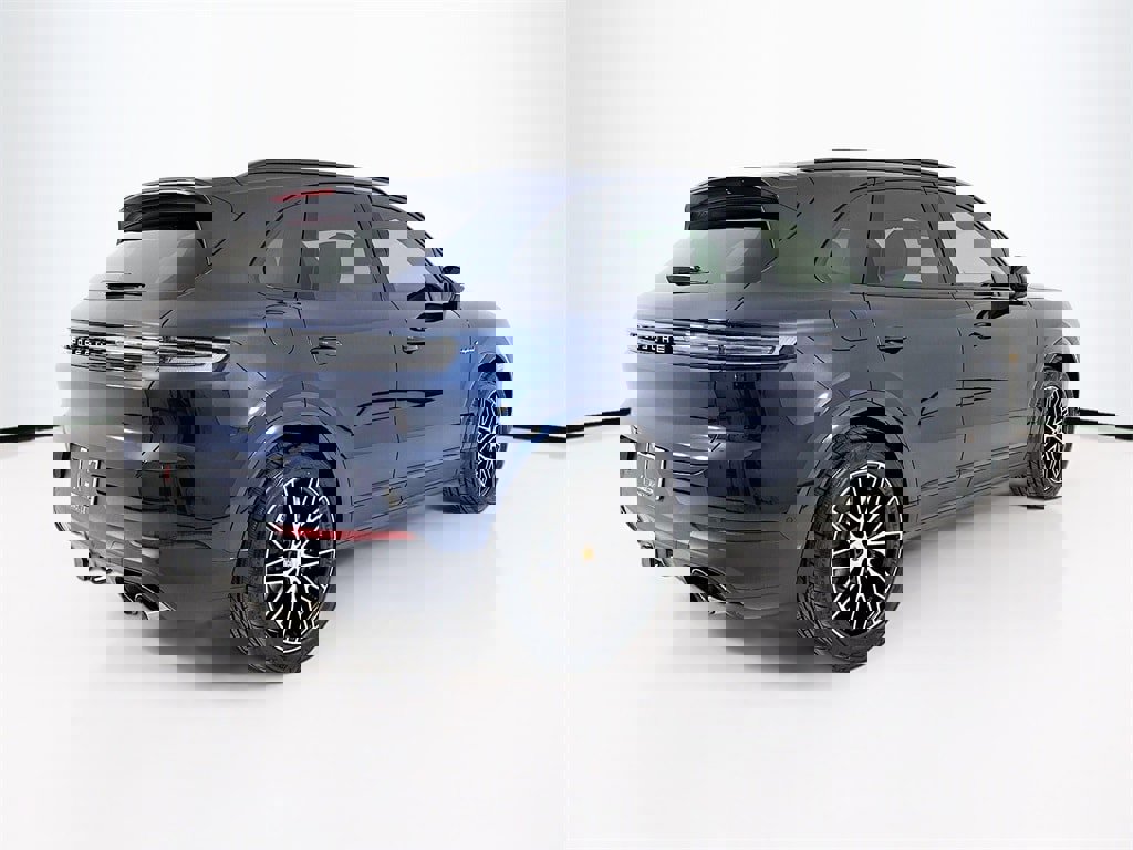 New 2026 Porsche Cayenne E-Hybrid image 9