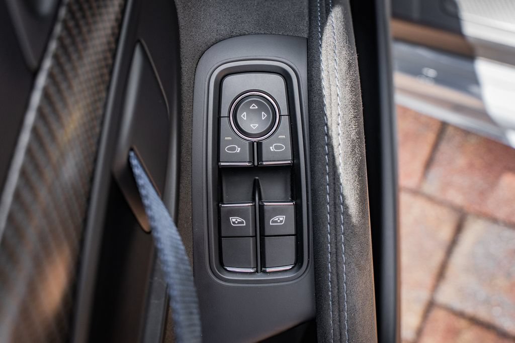 Used 2023 Porsche 718 Cayman GT4 RS RWD image 21