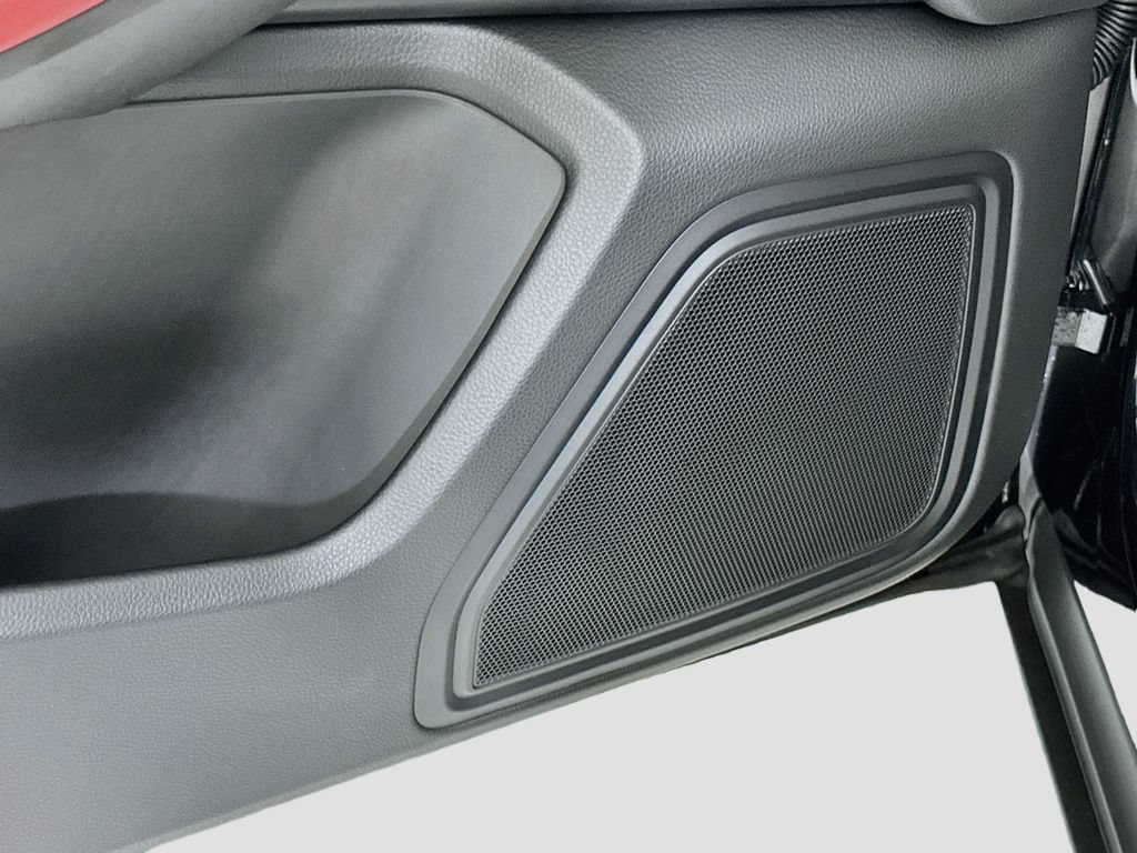 New 2026 Porsche Macan AWD/4WD image 21
