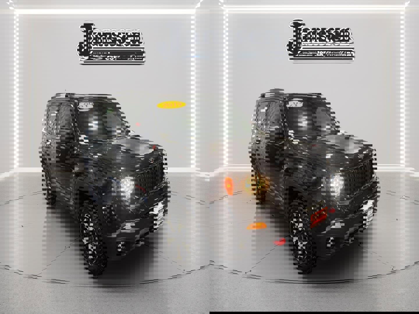 Used 2019 Jeep Renegade Trailhawk image 7