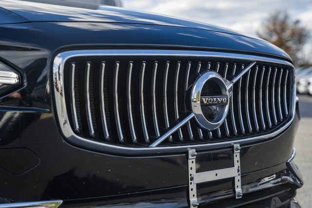 Used 2020 Volvo S90 T6 Inscription image 12