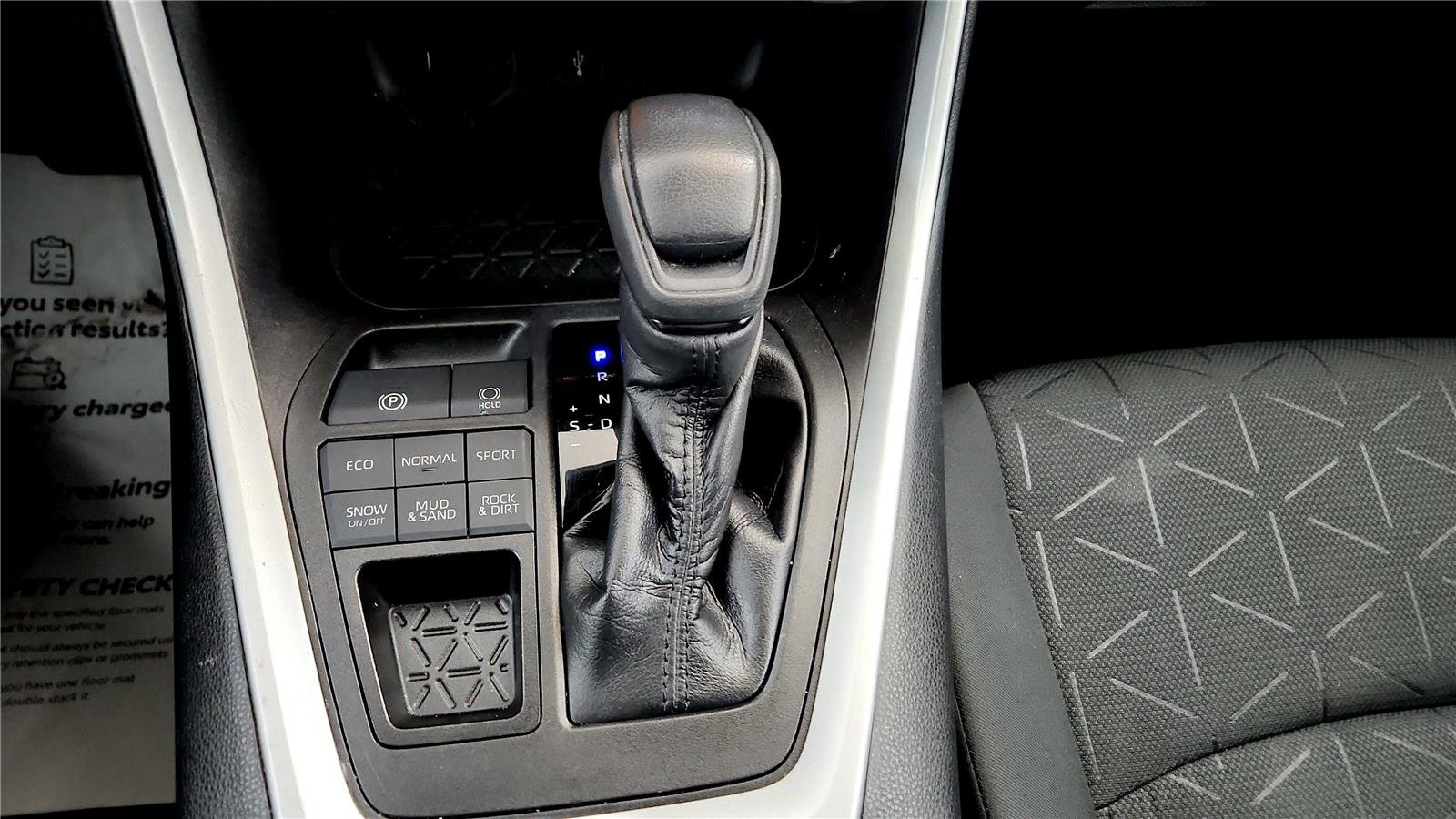 Certified 2021 Toyota RAV4 XLE w/ Convenience Package image 32