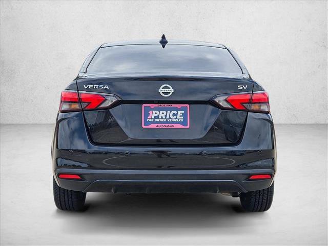 Used 2021 Nissan Versa SV FWD image 6