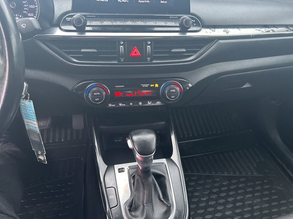 Used 2019 Kia Forte S w/ S Premium Package image 14
