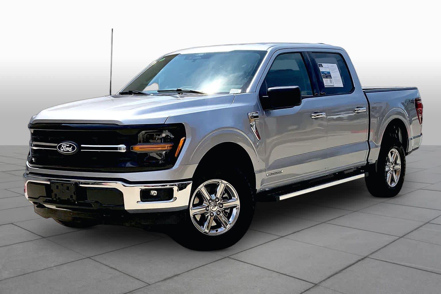 Used 2025 Ford F150 XLT w/ Equipment Group 301A Standard AWD/4WD image 1