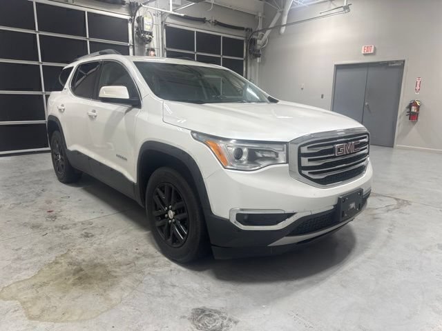 Used 2019 GMC Acadia SLT FWD image 3
