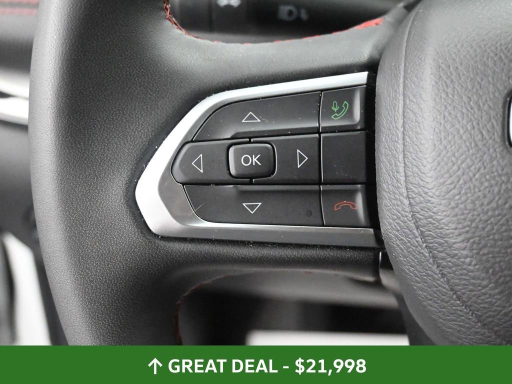 Used 2025 Jeep Compass Trailhawk w/ Trailer Tow Group image 41