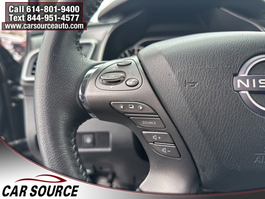 Used 2023 Nissan Murano SV image 23