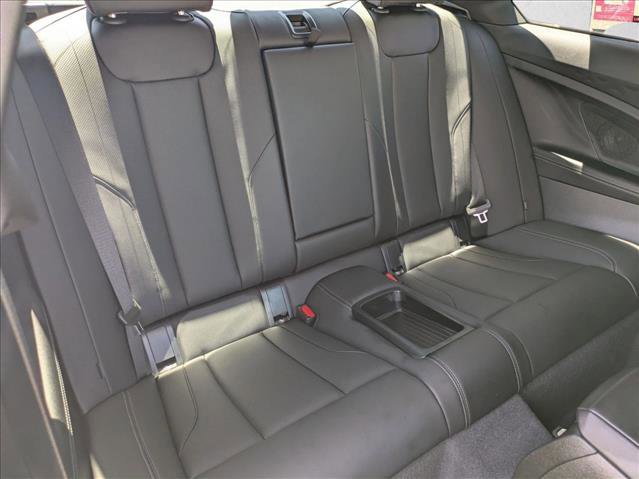 Used 2025 BMW 230i Coupe w/ M Sport Package RWD image 21
