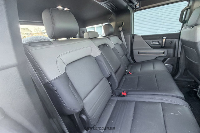Used 2025 GMC Hummer EV 2X image 47