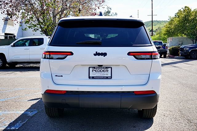 New 2025 Jeep Grand Cherokee L Altitude X image 10