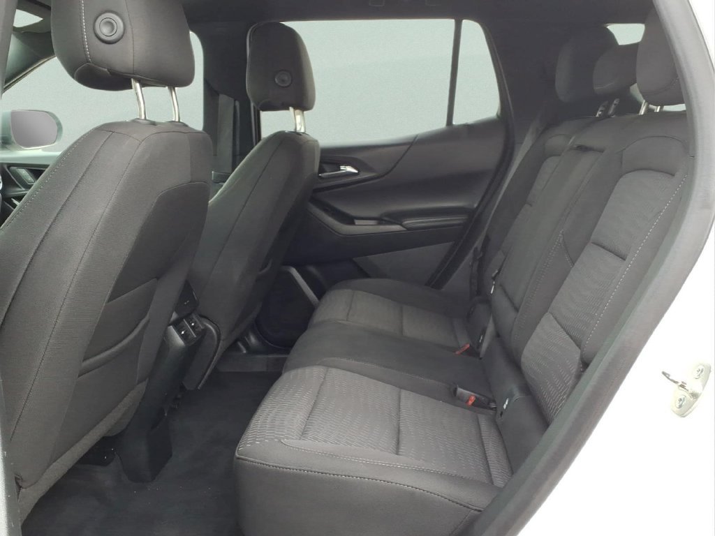 Used 2025 Chevrolet Equinox LT w/ Midnight Edition FWD image 15