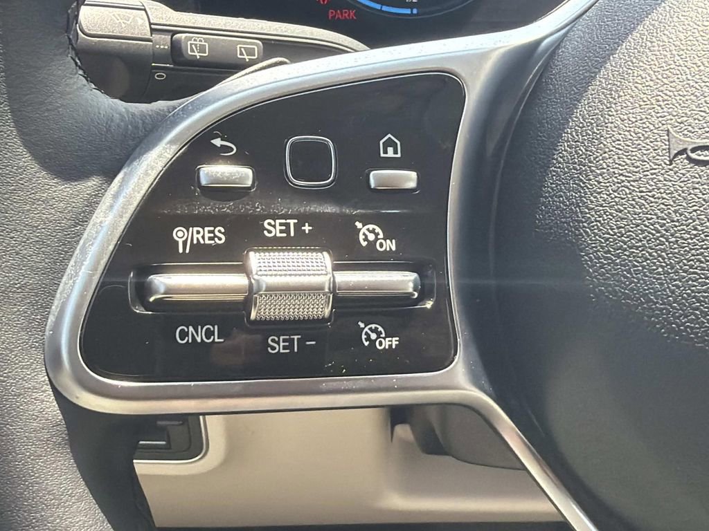 Used 2023 Mercedes-Benz GLA 250 image 22