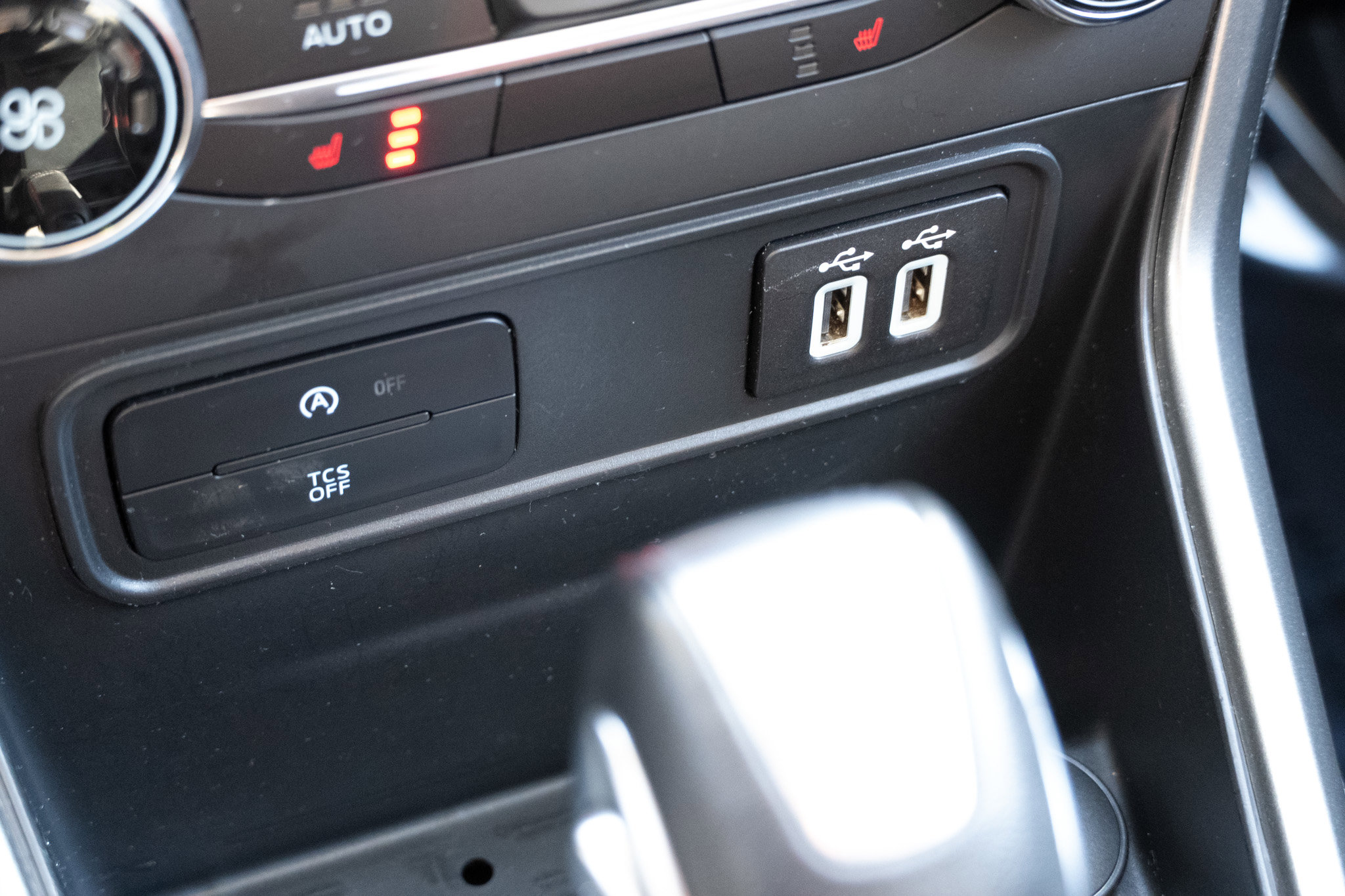 Used 2020 Ford EcoSport SE w/ SE Convenience Package image 54