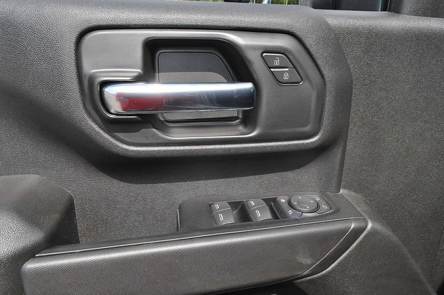 New 2026 Chevrolet Silverado 2500 Custom w/ Custom Value Package AWD/4WD image 10