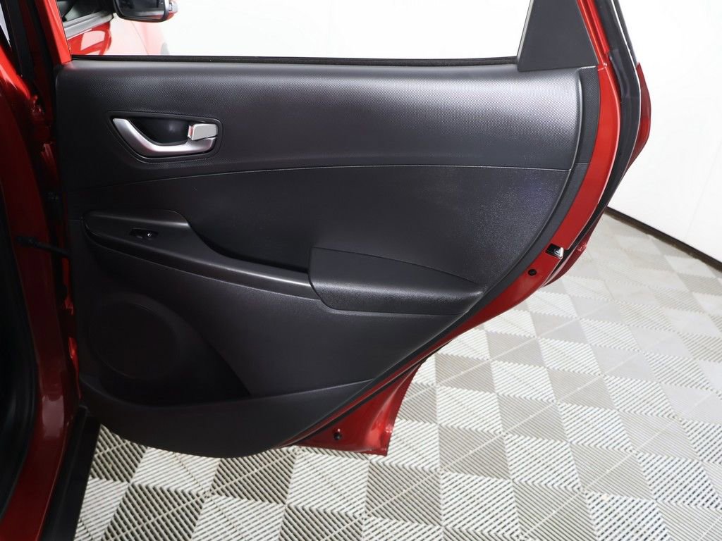 Used 2022 Hyundai Kona SEL w/ Convenience Package image 24