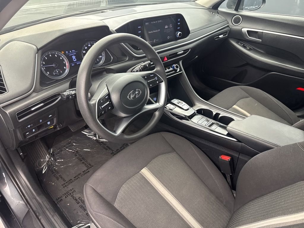 Used 2023 Hyundai Sonata SE FWD image 8