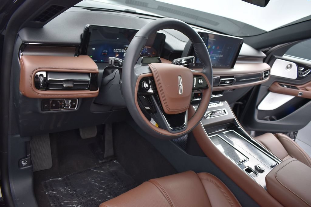 New 2026 Lincoln Aviator Reserve AWD/4WD image 18