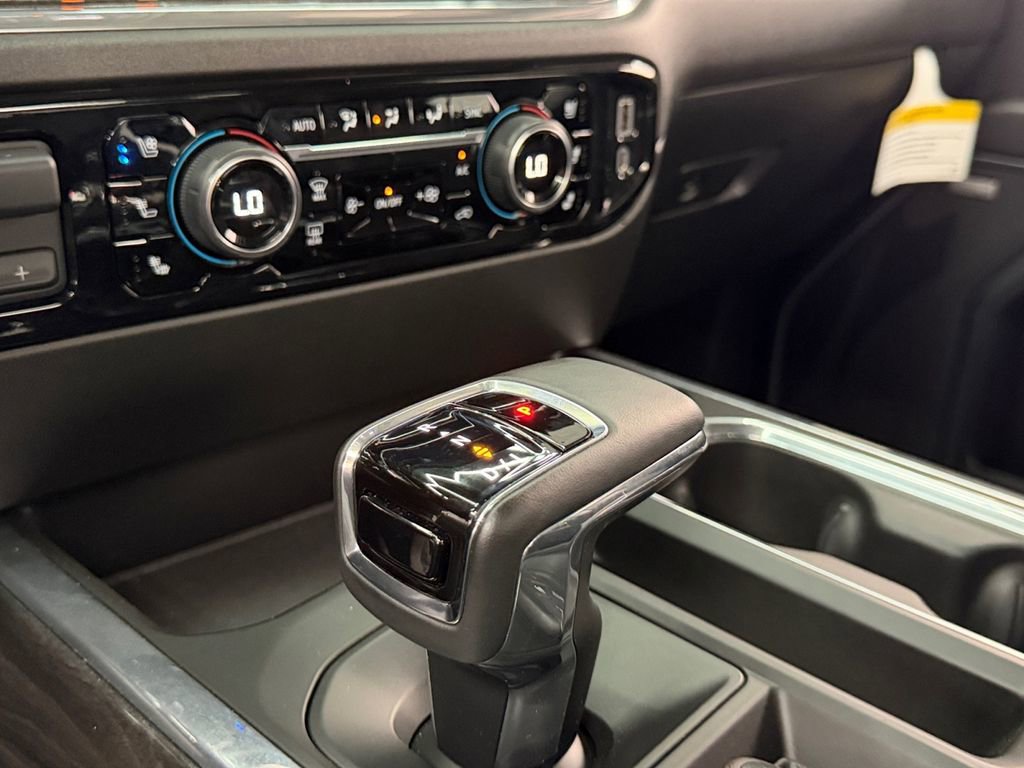 Used 2023 Chevrolet Silverado 1500 LTZ RWD image 20