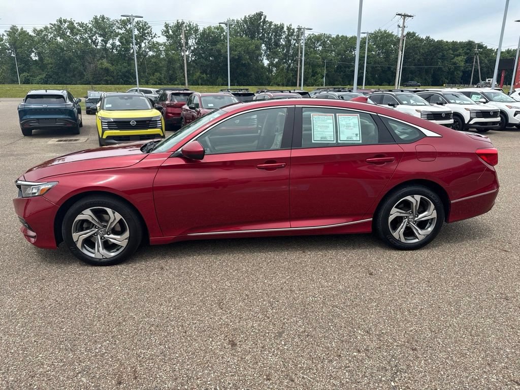 Used 2018 Honda Accord EX image 4