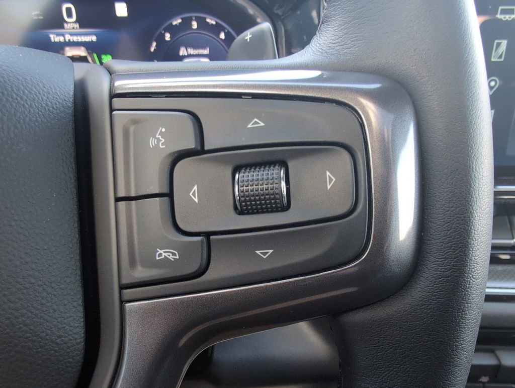 Used 2022 Chevrolet Silverado 1500 ZR2 w/ Technology Package image 22