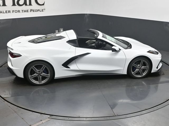 New 2027 Chevrolet Corvette Stingray Coupe w/ 2LT RWD image 21