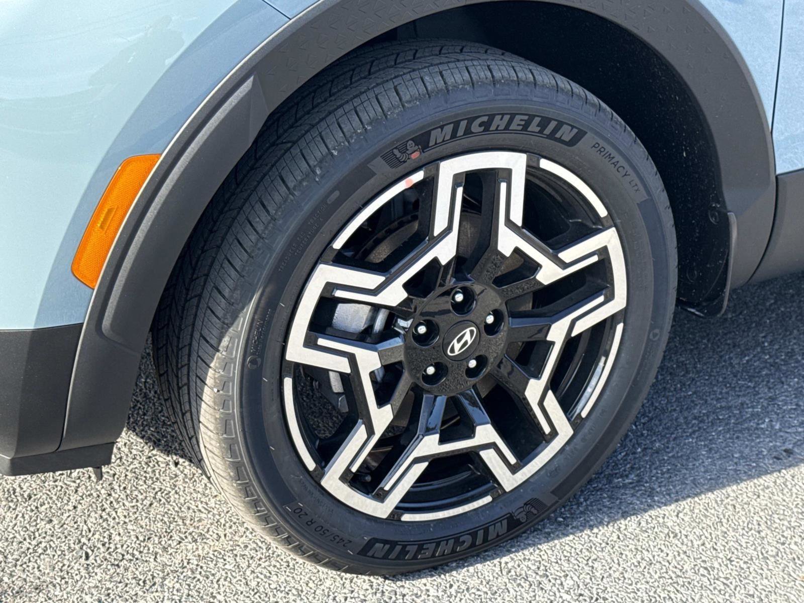 New 2026 Hyundai Santa Cruz Limited image 18