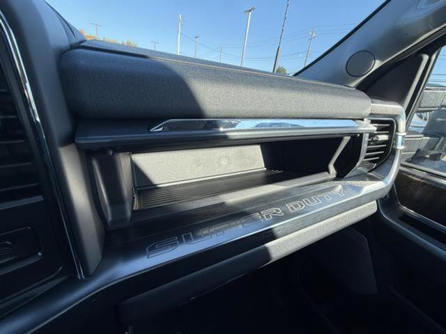 New 2026 Ford F250 Lariat image 24