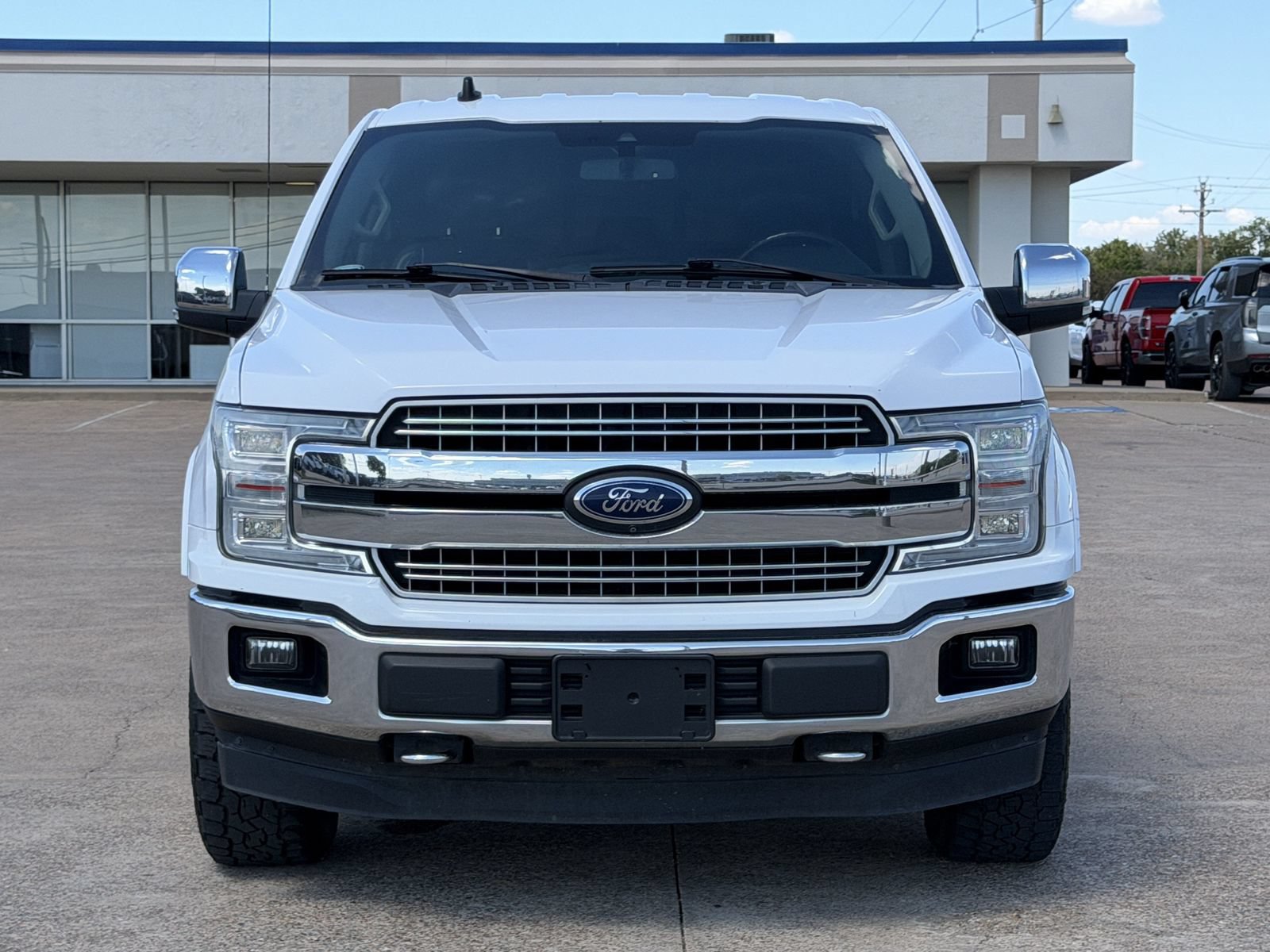 Used 2019 Ford F150 Lariat w/ Equipment Group 502A Luxury AWD/4WD image 9
