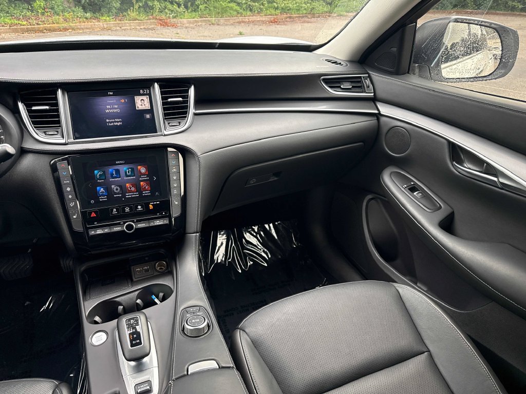 Used 2025 INFINITI QX50 Luxe AWD/4WD image 15