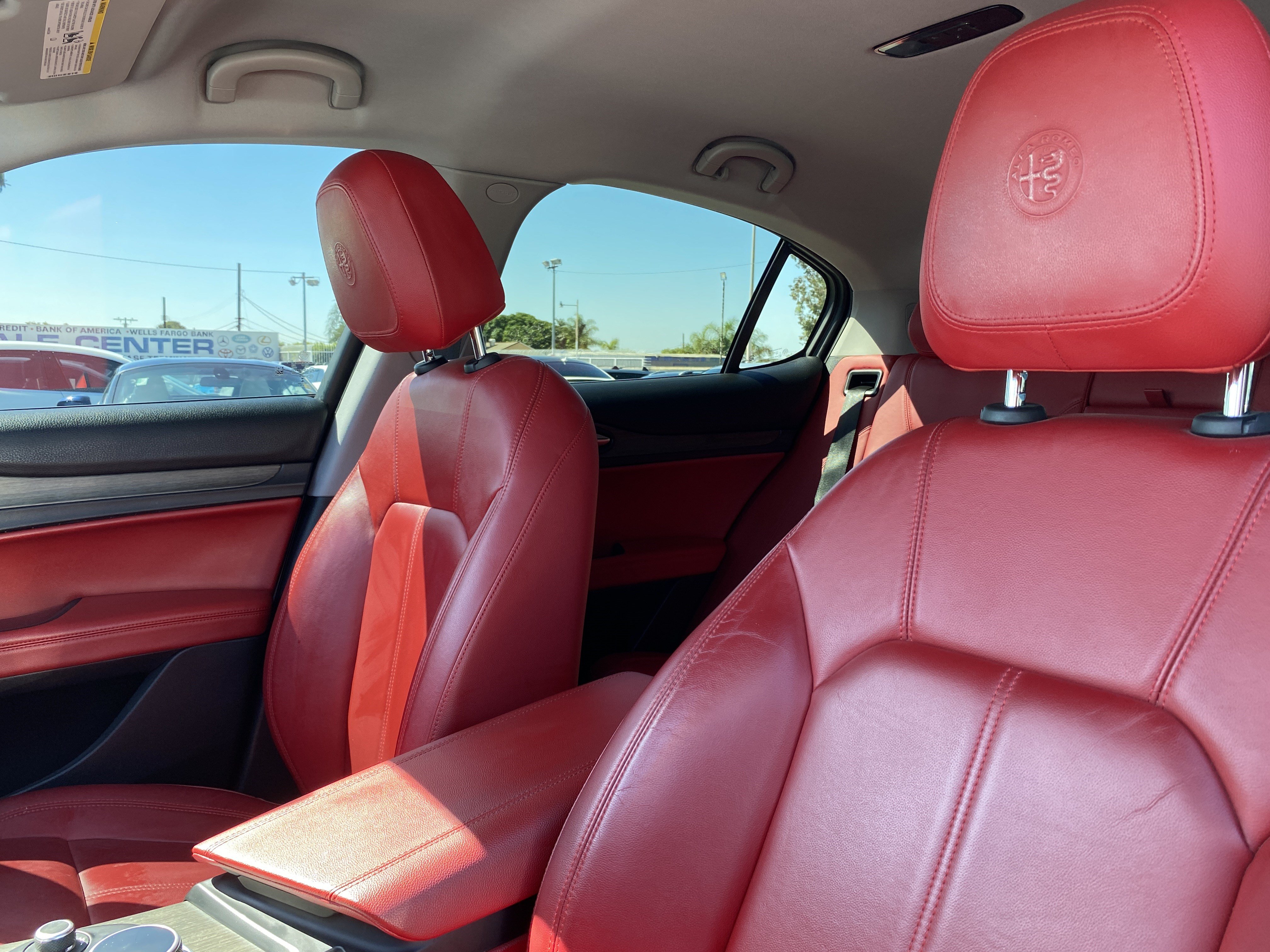 Used 2019 Alfa Romeo Stelvio Ti AWD/4WD image 19