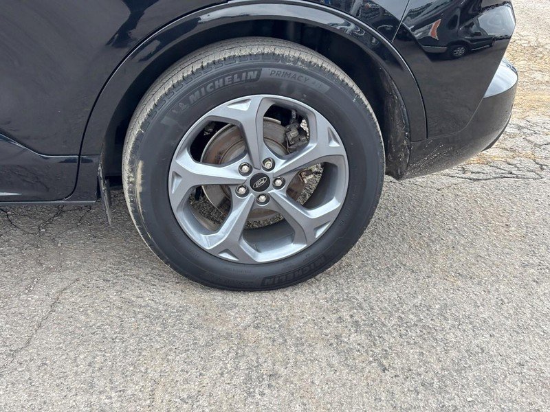 Used 2023 Ford Escape ST-Line w/ Tech Pack #1 image 11