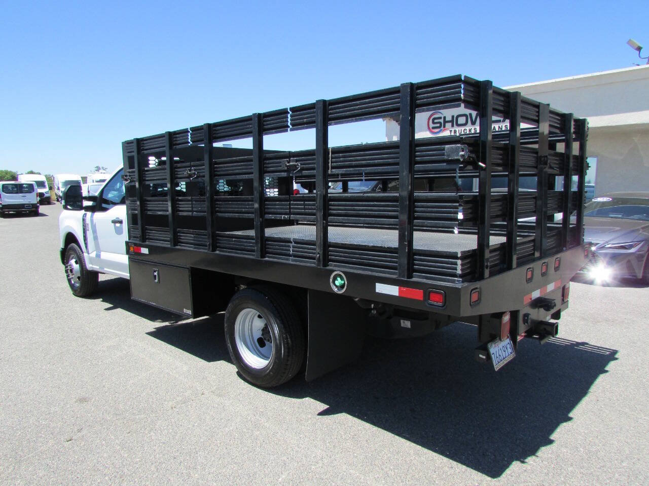Used 2023 Ford F350 XL RWD image 9