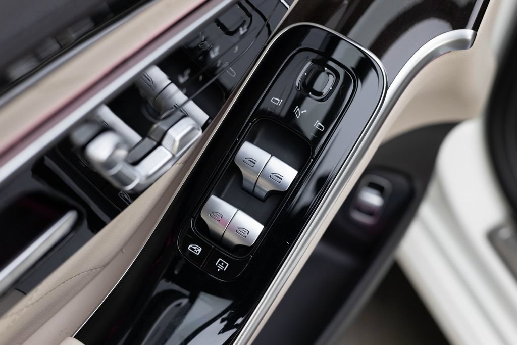 Used 2022 Mercedes-Benz S 580 4MATIC Sedan image 25