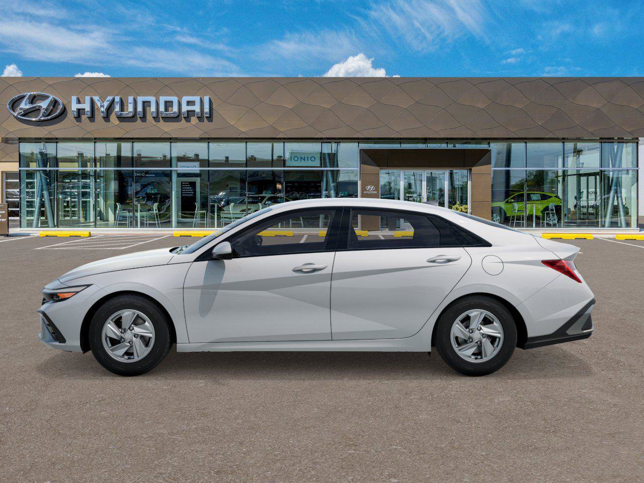 New 2026 Hyundai Elantra SE FWD image 3